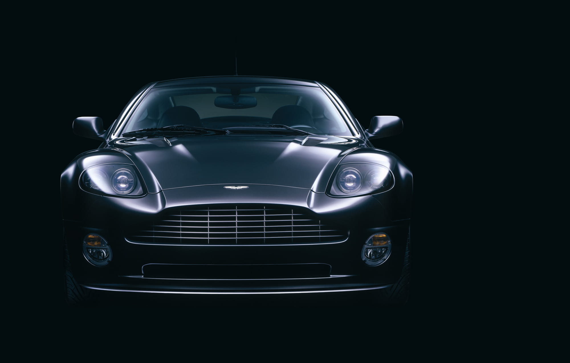 Vanquish & Vanquish S (2001 - 2007) | Aston Martin (USA)