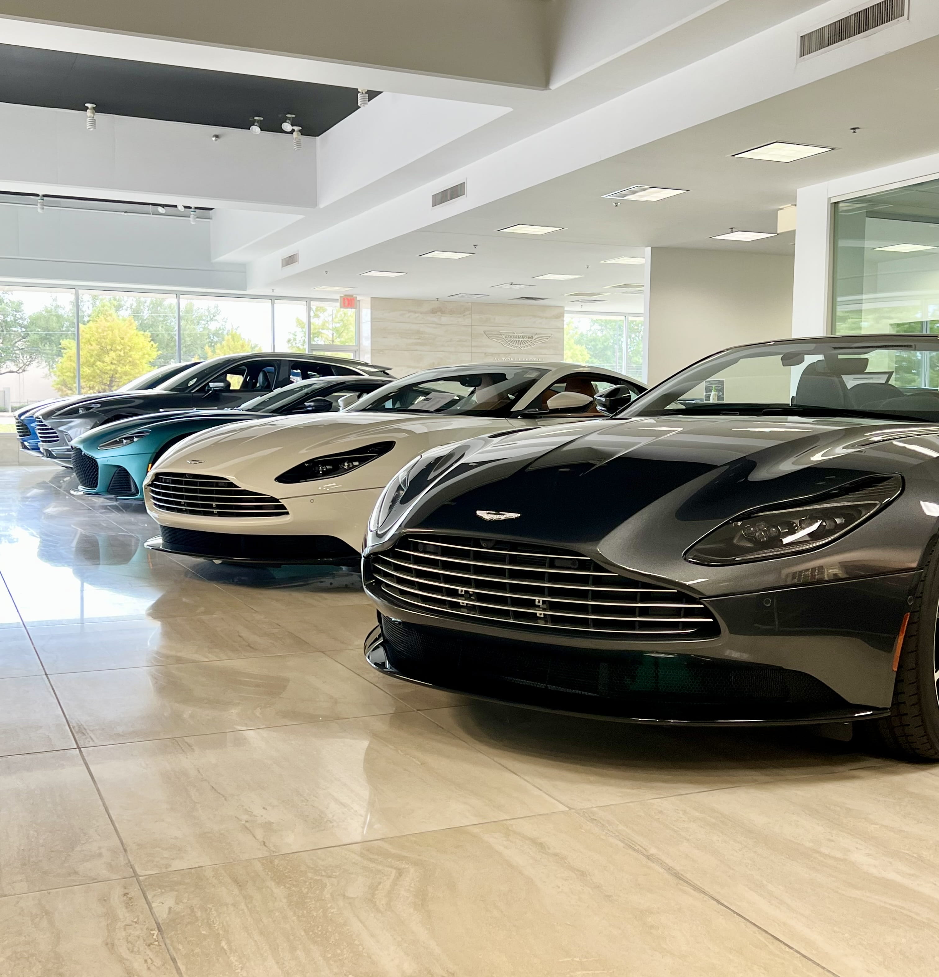 Star Motor Cars Aston Martin